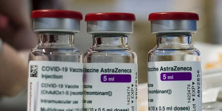 Llegarán el domingo al país las primeras 218 mil dosis de vacunas de Covax