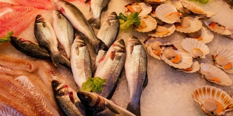 Capital controla pescaderías y supermercados