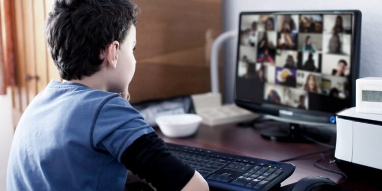 A pesar de las nuevas medidas, las clases presenciales no volverán