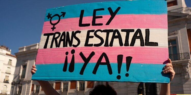 España: la comunidad de Canarias aprobó por unanimidad la “Ley trans”