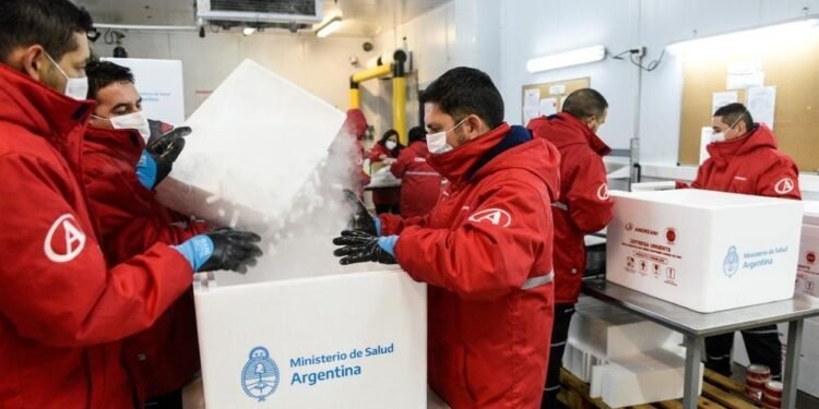 Récord de vacunas: San Juan recibirá 14.400 dosis
