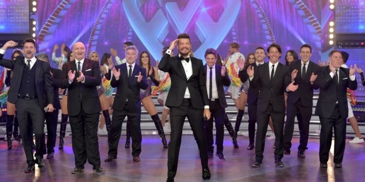 Más casos de coronavirus en Showmatch: un productor y seis bailarinas