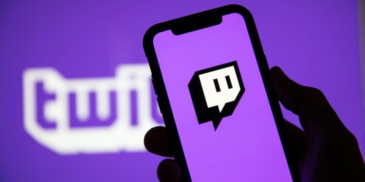 Twitch va a bajar el precio de las suscripciones en todo el mundo