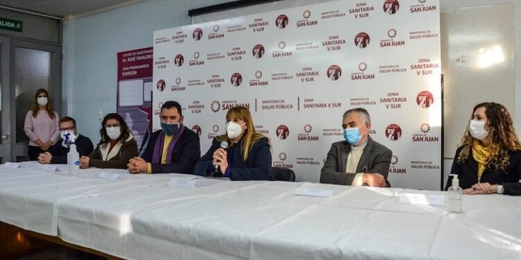 Salud inauguró un centro que ampliará los servicios de atención para la Diversidad Sexual