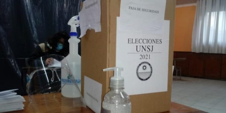 Terminó la votación en la UNSJ y pasadas las 22 estiman que se sabrá quien es el nuevo Rector