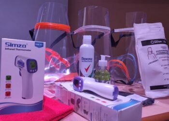 A partir de hoy repondrán kits sanitizantes a estudiantes estatales