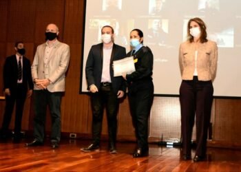 Turismo y Cultura  capacitó a Agentes de seguridad y recibieron su certificado