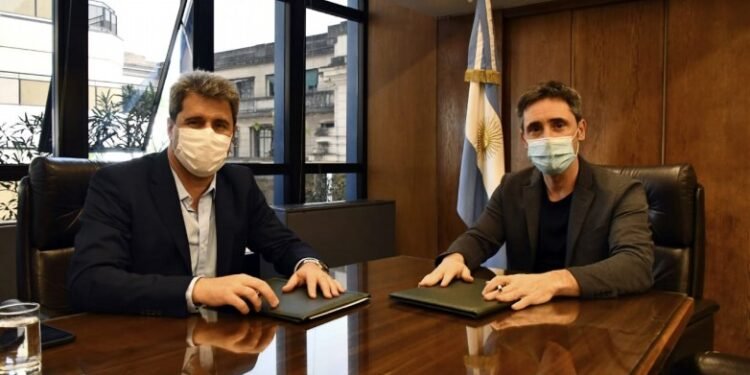 El gobernador Uñac firmó un convenio con el CFI por 120 millones de pesos