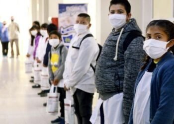 Este lunes volvieron los chicos a las aulas: así fue la vuelta de la presencialidad plena