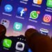 Lentamente comienza a restaurarse el servicio de Whats App, Instagram y Facebook