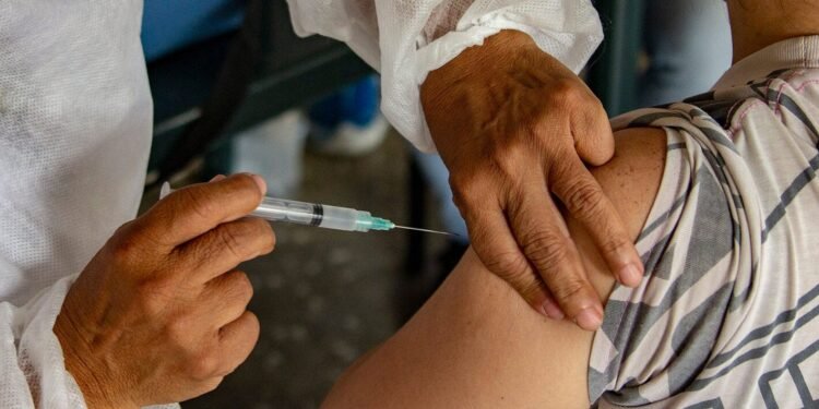 ¿Cuándo arrancarán las inscripciones para la tercera dosis de vacunas contra el COVID-19 en San Juan?