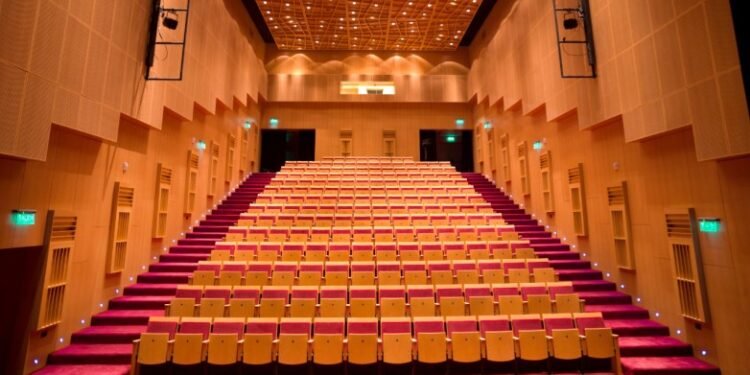 El Teatro del Bicentenario abre la convocatoria a Sala Auditórium temporada 2022