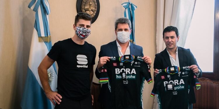 El gobernador Uñac recibió a Peter Sagan y dirigentes del ciclismo