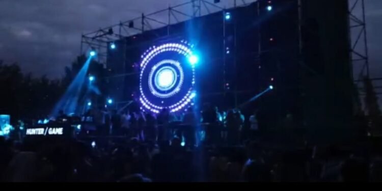 Aseguran que una sanjuanina contagiada de COVID-19 fue a una fiesta para navidad
