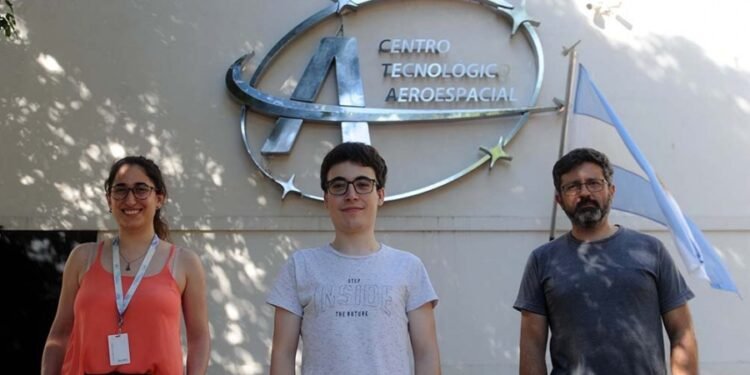 Nueve universitarios premiados por un vehículo espacial para explorar la Luna