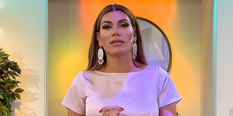 Florencia de la V regresa a la conducción con un nuevo programa por América TV