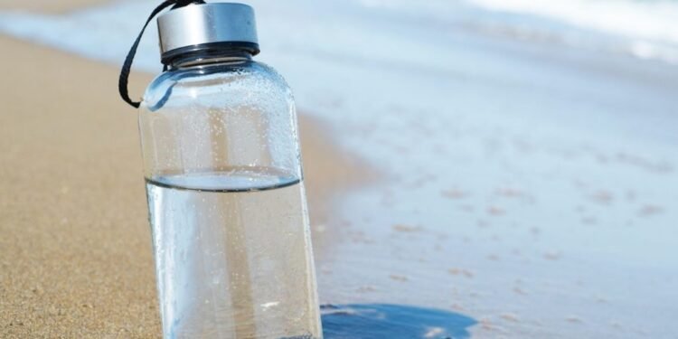 Un desarrollo de un equipo de investigación del CONICET permite la desalinización del agua de mar para consumo humano