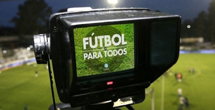 Senador kirchnerista impulsa la vuelta del Fútbol para Todos