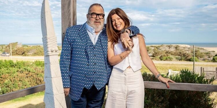 La original tarjeta de casamiento de Jorge Lanata y Elba Marcovecchio: «No sean ratas»