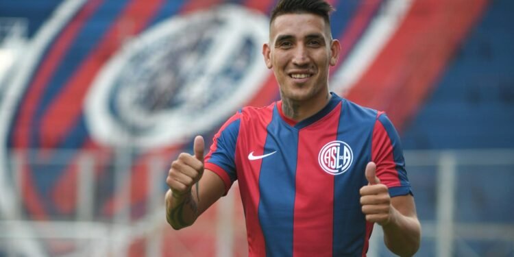 Ricardo Centurión volvió a faltar a la práctica de San Lorenzo