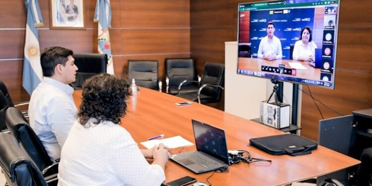 El secretario de Estado de Ambiente dio apertura al curso de Educación Ambiental