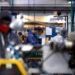 INDEC: la actividad industrial subió 8,7% en febrero y la construcción 8,5%