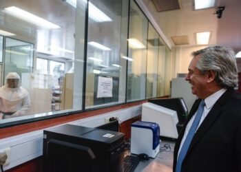 Alberto Fernández transfirió los $ 3 millones al Malbrán y espera el sobreseimiento por la Fiesta en Olivos