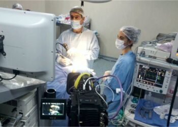 El Hospital Rawson transmitió en vivo cirugías endoscópicas nasales