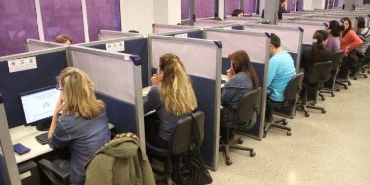 Comenzaron las pruebas para los aspirantes al Poder Judicial: 45% de ausentes en la primer jornada