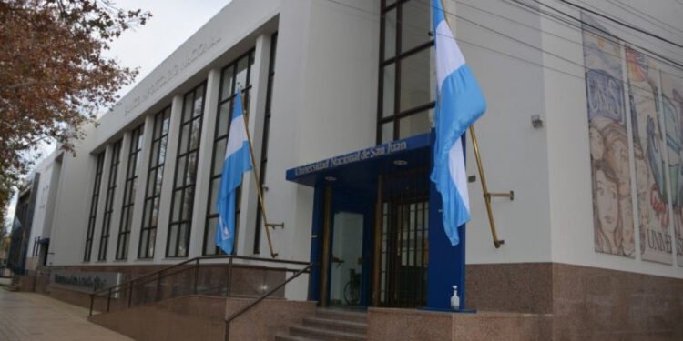 Los docentes universitarios van otra vez a paro: 23 y 24 de junio