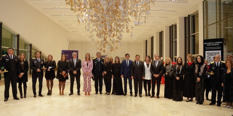 La provincia festejó su 460 aniversario con la Gala “San Juan por mis cuerdas”