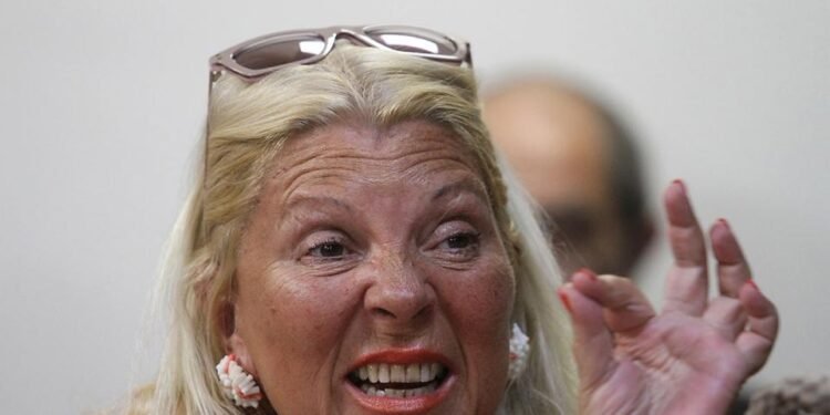 Elisa Carrió: «Si votás a Milei, votás a un genocida»
