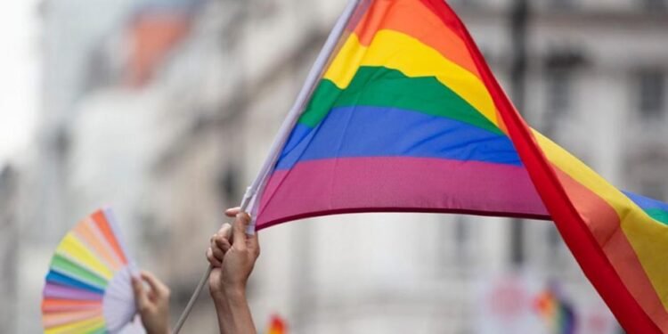 Hasta 11 años de prisión a quien luzca la bandera LGBTI en Qatar 2022