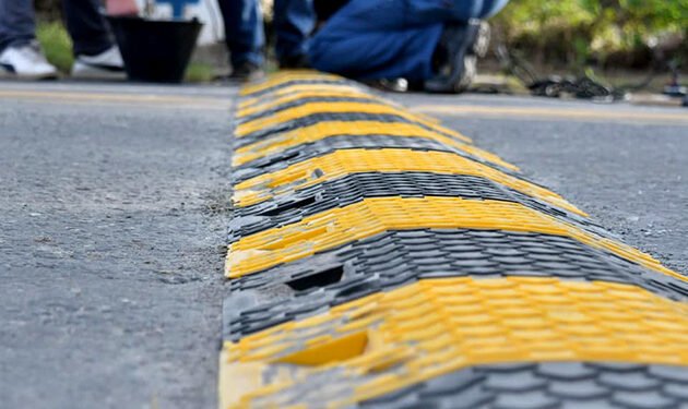 Capital colocó 160 reductores de velocidad para que los conductores reduzcan la velocidad