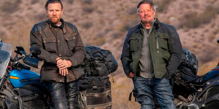 Ewan McGregor almorzó guiso recorriendo San Juan y La Rioja y su video fue viral