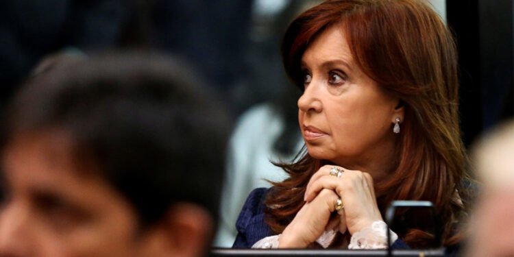 Pidieron 12 años de prisión para Cristina Kirchner e inhabilitación para cargos públicos