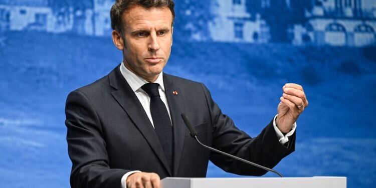 Francia le abre la puerta a la regulación de la eutanasia y el suicidio asistido