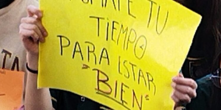 En menos de 24 horas, otra adolescente se quitó la vida