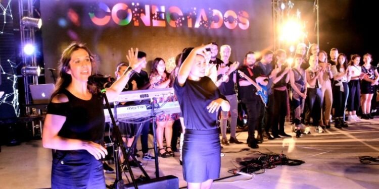 Presentaron «Conectados», la temática de la Fiesta Nacional del Sol 2023 y dos canciones