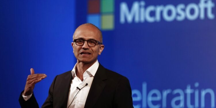 Microsoft anunció que despedirá a 10.000 empleados debido a la crisis global