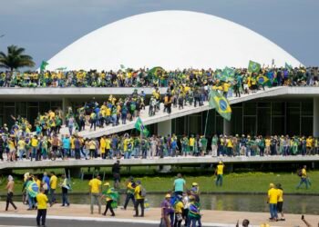 Brasil: al menos 400 detenidos tras el asalto a las sedes de los tres Poderes