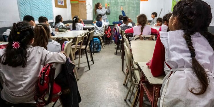Reubicación de alumnos: más chicos de primaria que de jardín buscan cambiar de escuela