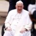 El papa Francisco tiene una infección respiratoria y deberá pasar «algunos días» internado
