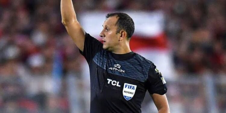 Darío Herrera no dirigirá la próxima fecha tras su pobre actuación en el Superclásico