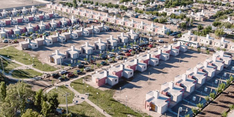 El IPV entregará al menos cuatro barrios en San Juan antes de fin de año