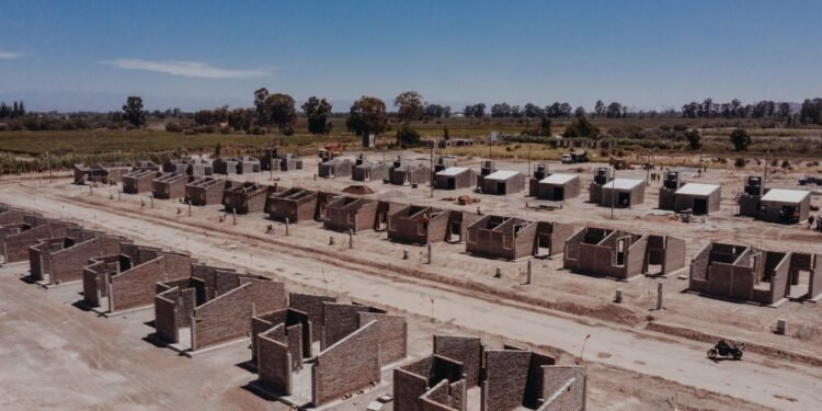 En Gobierno evalúan las fechas para lanzar sorteos de casi mil viviendas