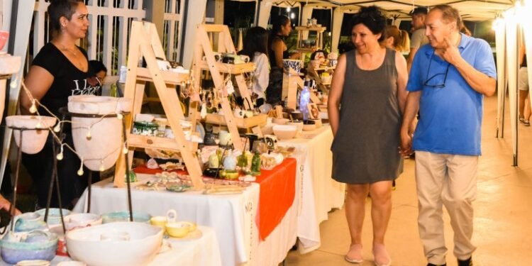 Cinco días de Feria de Artesanos con capacitaciones en San Juan