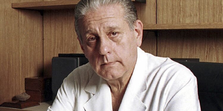 Un mensaje de PAMI por los 100 años de René Favaloro provocó discordia