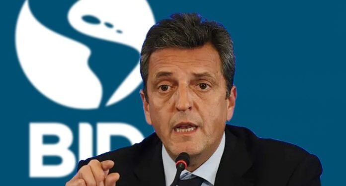 Massa anunció el finaciamiento por más de US$1.300 millones del BID y Banco Mundial