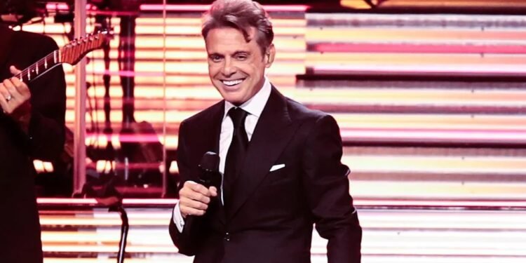 Cómo fueron las últimas horas de Luis Miguel antes de ser internado en Chile
